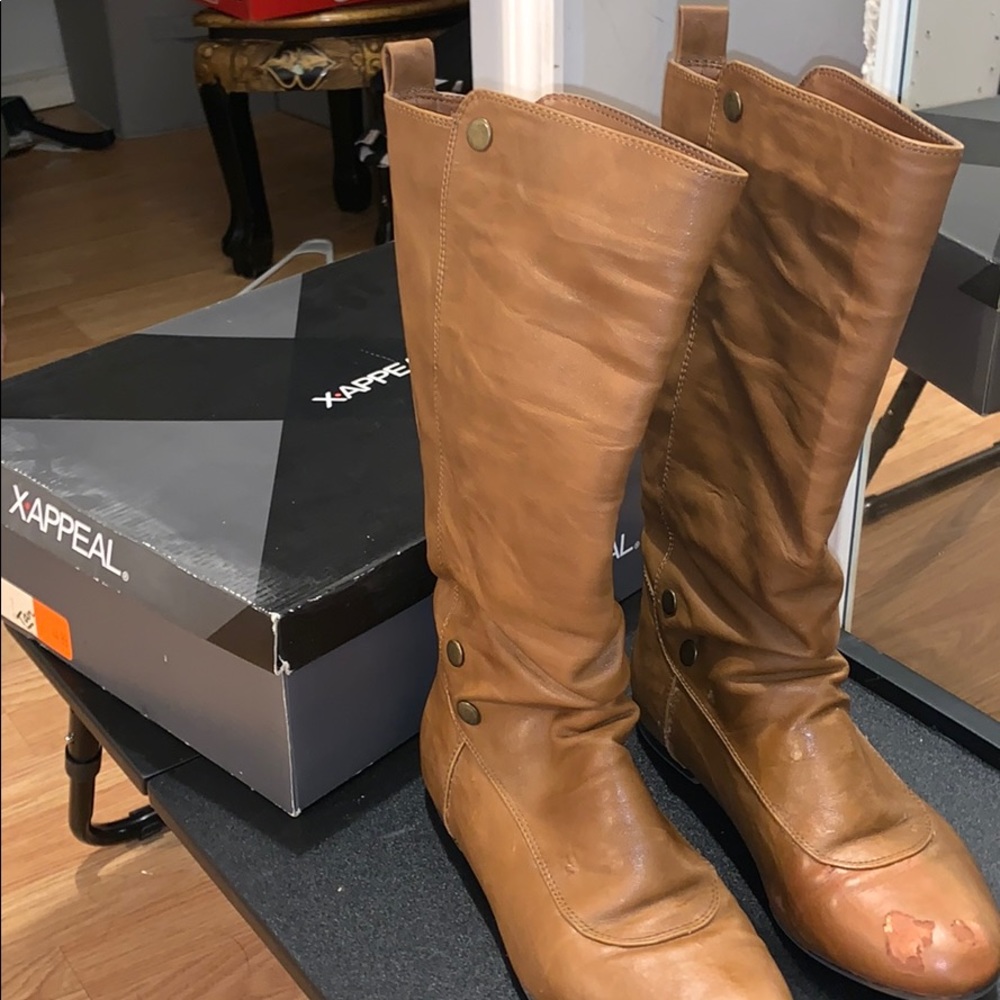 Brown boots